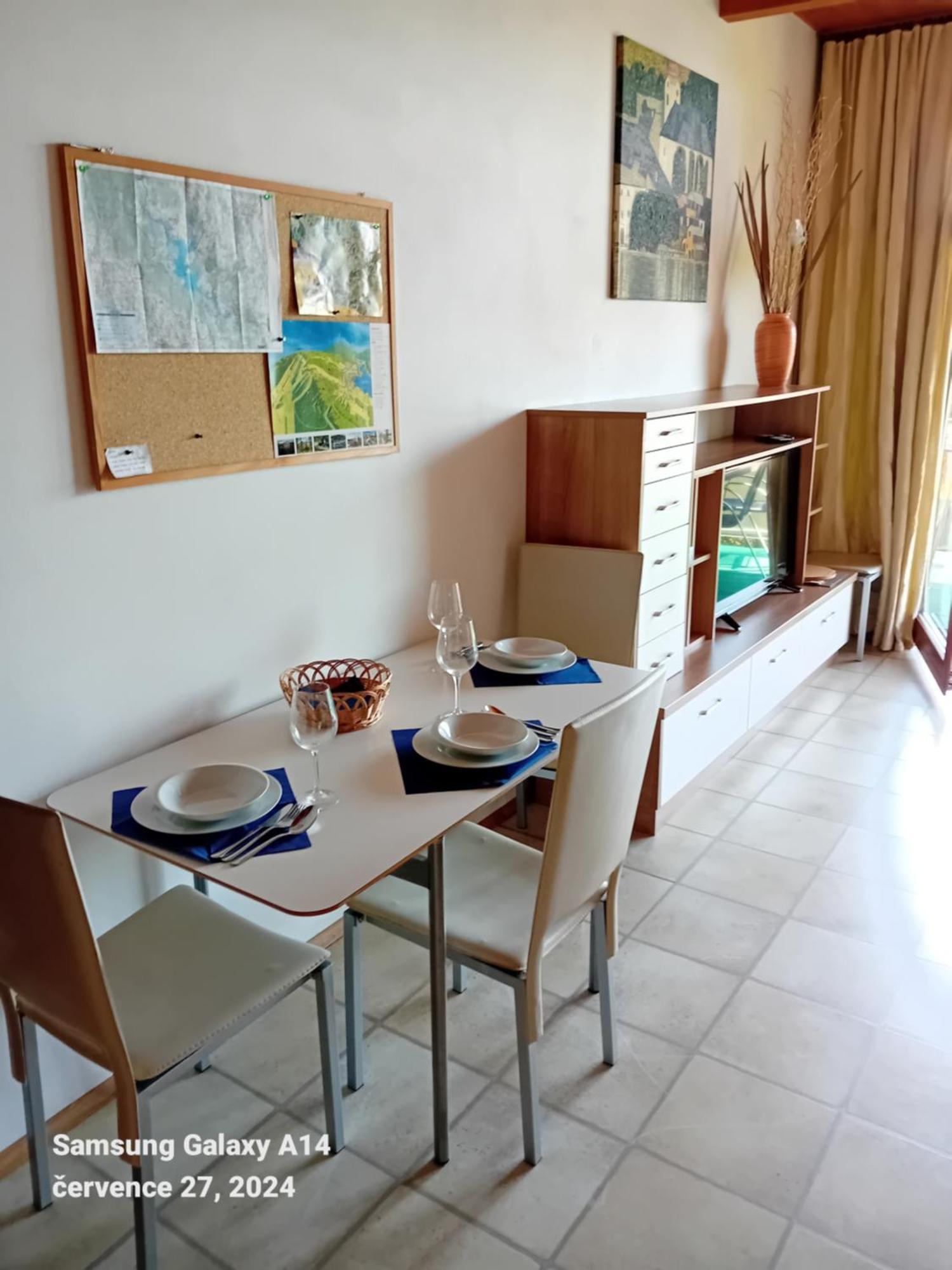 Apartman Lipno A12 Lipno nad Vltavou Eksteriør billede