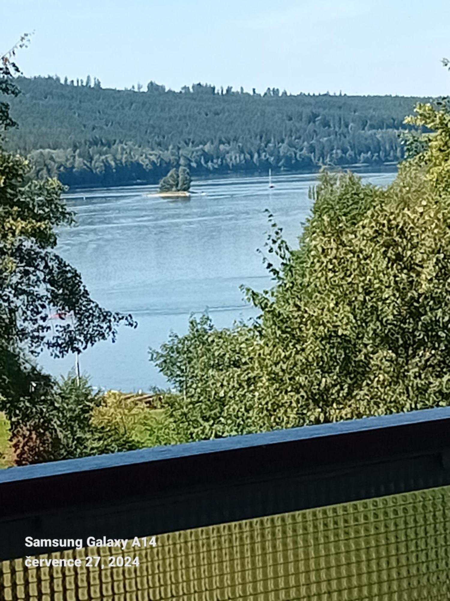 Apartman Lipno A12 Lipno nad Vltavou Eksteriør billede